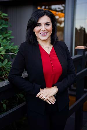 Meet Dr. Laleh Rezaee, DMD in Eugene